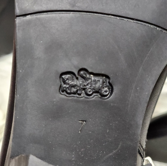 Coach Womens Boot. SZ 7 - Picture 7 of 9
